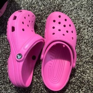 Crocs - Women classic clogs - Hot Pink -  size 7